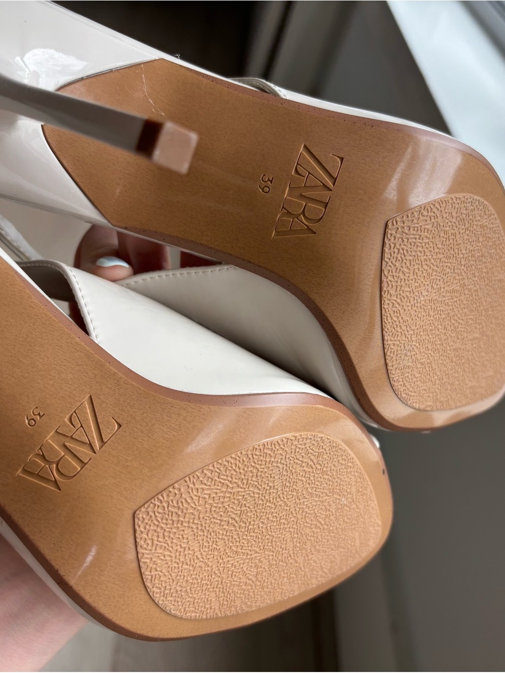 Zara Cream Patent Slingback Heels with Gold Buckle - Picture 4 of 5